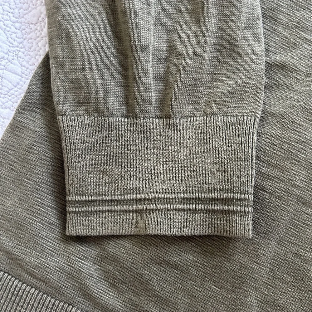 Banana Republic Olive Green Crewneck Sweater
